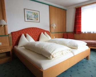 Hotel Pension Kandolf - Tamsweg - Yatak Odası