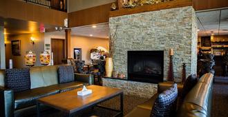 Heritage Inn - Great Falls - Living room
