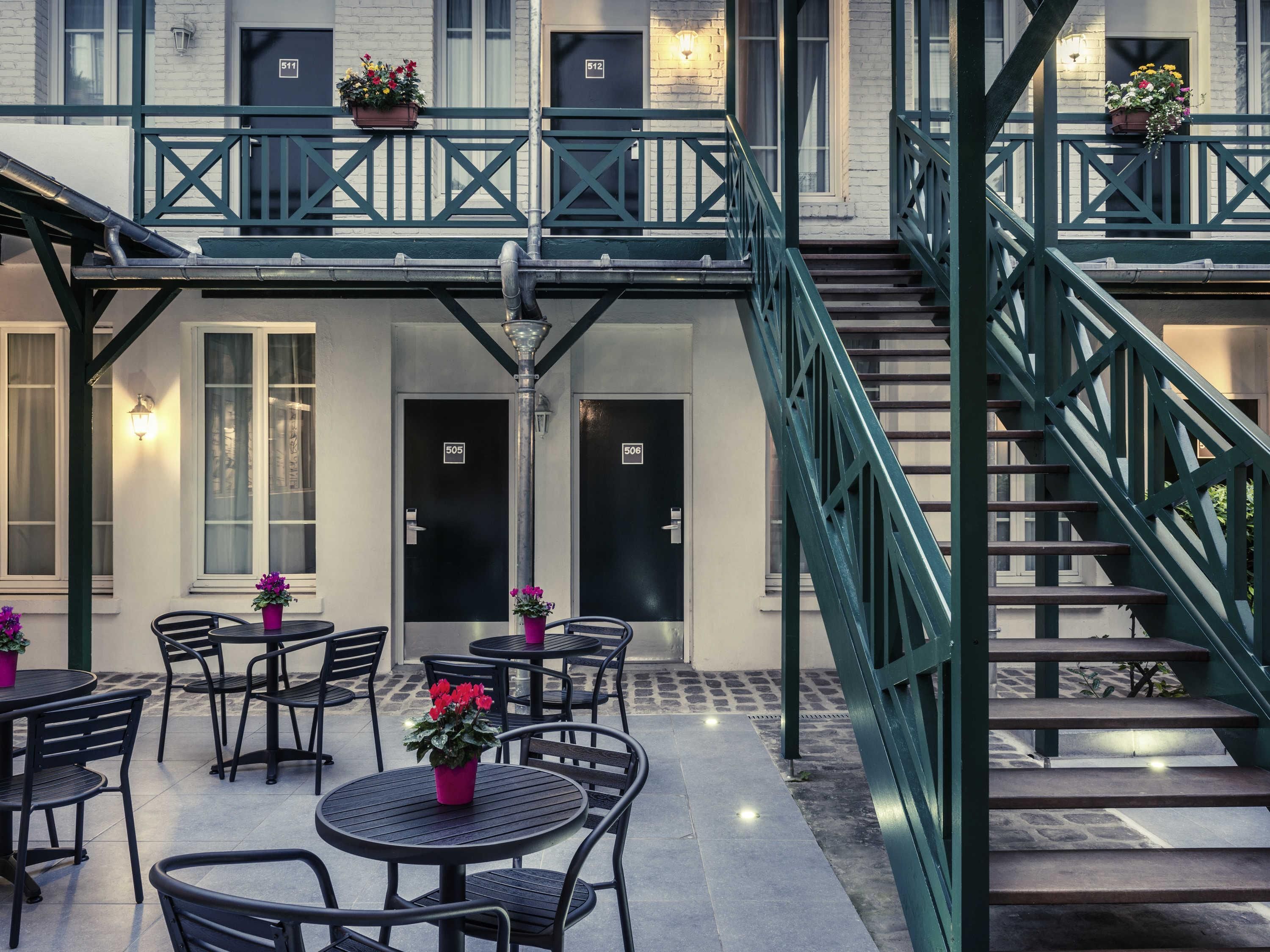 إيبيس باريس ليفالويس بيريت