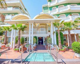 Hotel Gambrinus - Cervia - Toà nhà
