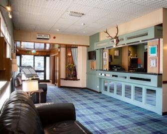 The Caledonian Claymore Hotel - Arrochar