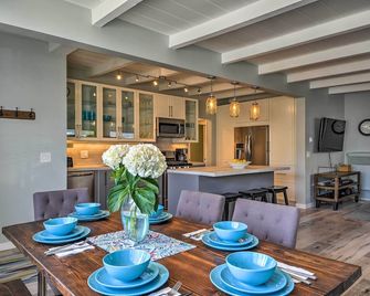 Remodeled Ventura Beach Home with Yard and Fire Pit! - Ventura - Comedor
