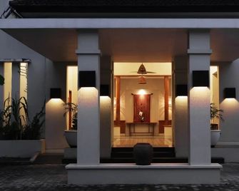 Billiton Hotel & Klub - Tanjung Pandan