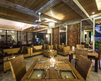 Ecosfera Hotel & Spa - North Kuta - Oleskelutila