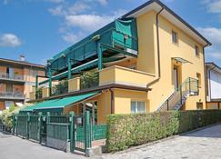 3V apartments Bardolino - Bardolino - Byggnad