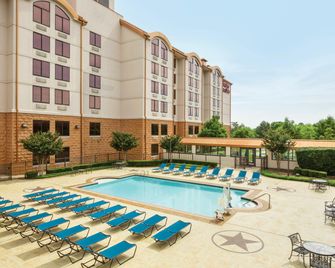 Hampton Inn & Suites Dallas-Mesquite - Mesquite - Building