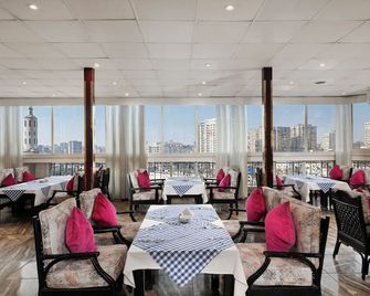 فندق بانوراما هوليدابز اكسبريس القاهرة - القاهرة - مطعم