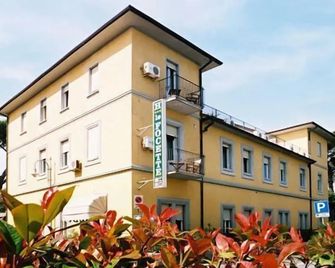 Hotel Le Focette - Pietrasanta - Rakennus
