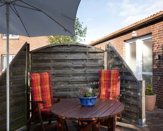 Opashus - Borkum - Patio