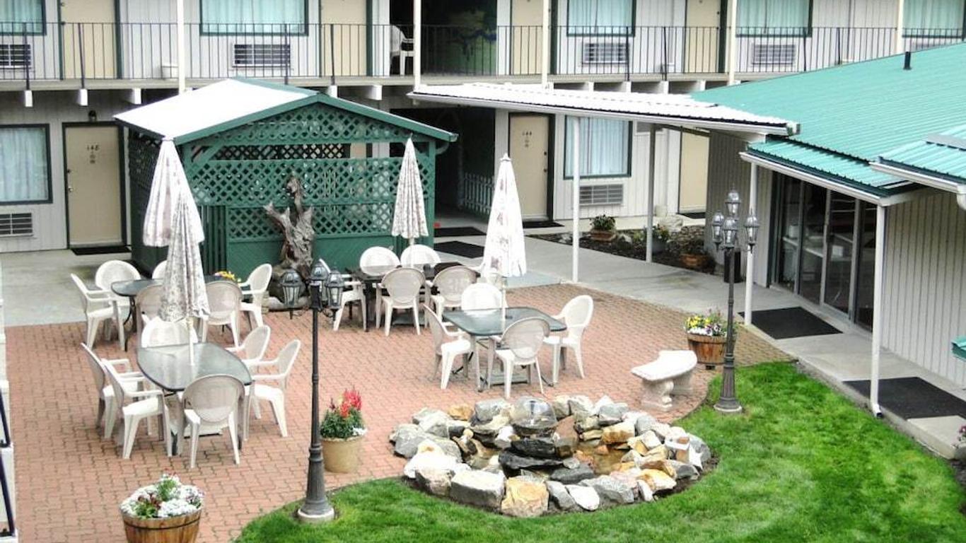 Konkolville Motel