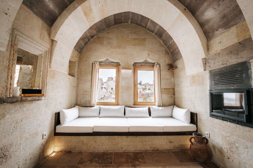 Millstone Cave Suites