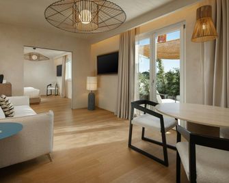 Cala Ponte, a Tribute Portfolio Hotel - Polignano a Mare - Pokój dzienny