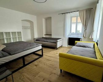 Hotel Cernice - Mírkovice - Habitación
