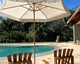 Pousada Villa Dois Amores - Lindóia - Piscina