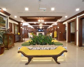 Alexander Mountain Resort - Gerakari - Lobby