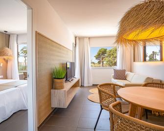 Migjorn Ibiza Suites & Spa - איביזה - סלון