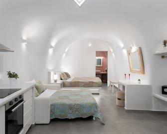 New Yiota Collection 3 Suites & 3 Prive Jacuzzi - Megalochori - Chambre