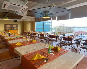 Days Hotel Iloilo - Iloilo City - Restaurante