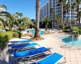 1215 A Slice of Heaven - Destin! Pool View! - Destin - Piscina