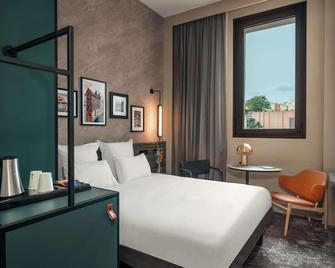 Novotel Paris La Défense Nanterre - Nanterre - Ložnice
