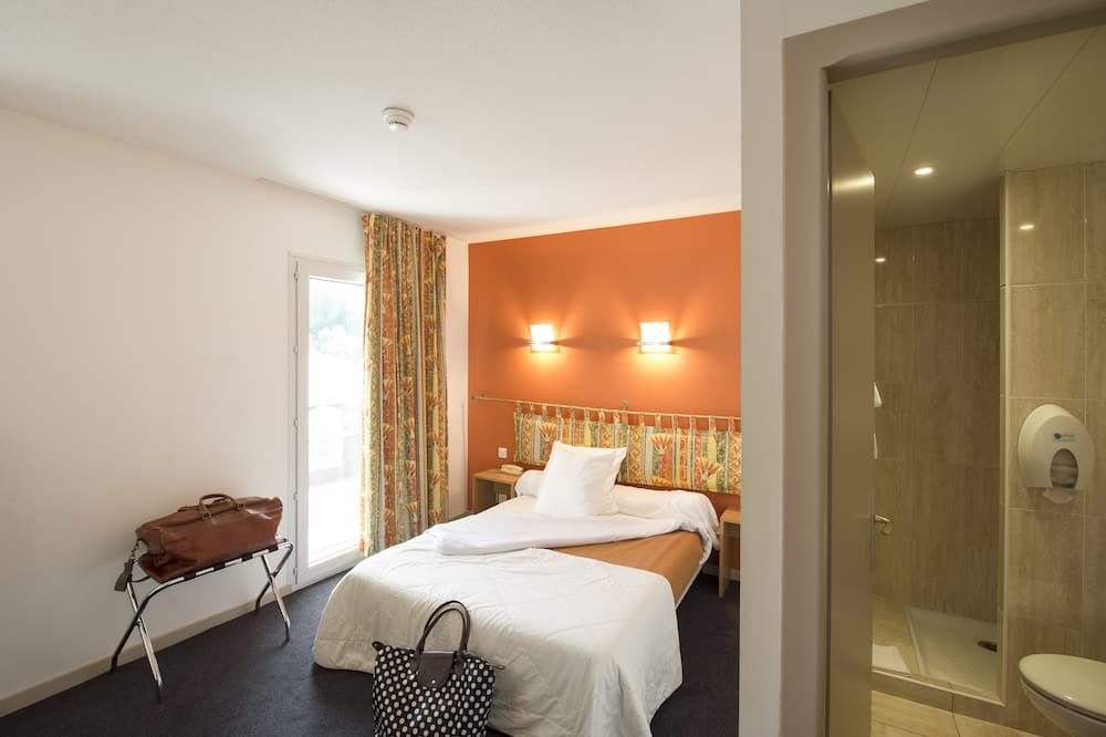 Hôtel Esplanade Eden - לורד - חדר שינה