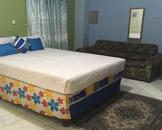 Villa of the three brothers - Old Harbour - Bedroom