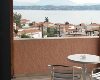 Captain's Studios - Spétses - Balcon