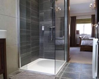 The Lamb Inn - High Peak - Badkamer