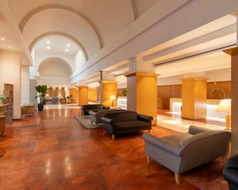 هيلتون روما إيربورت - فيوميتشينو - ردهة