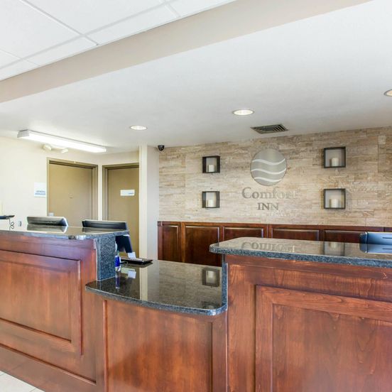 Comfort Inn Franklin Highway 96 image 1