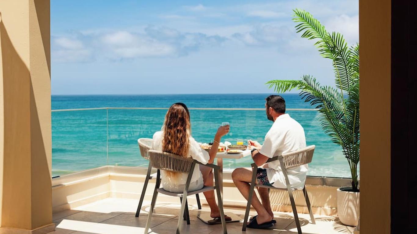 Batis Beach Hotel