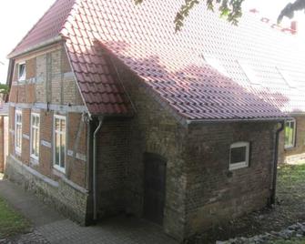Double Room - cottage by the church - Groß Wokern - Gebäude