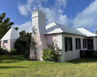 Tranquil Garden Setting, Private Waterfront - Sleeps 6, Twizy charger. - ซัมเมอร์เซ็ต - อาคาร