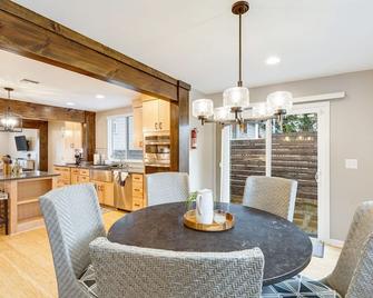 Perch - Beacon Hill Abode - Seattle - Dining room