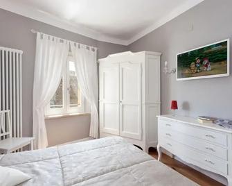 Il Barlanzone Affittacamere - Montalcino - Bedroom