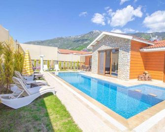 Tlos Deluxe 3+1 Villa ,Özel Havuzlu, Fethiye - Fethiye - Pool