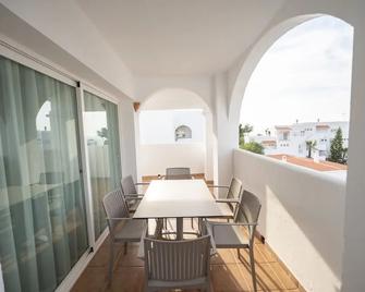 Apartamentos Blanco Sol - Sant Josep de sa Talaia - Balkon