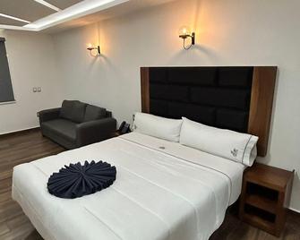 Hotel Anb Aeropuerto Guadalajara - San José del Castillo - Habitación