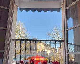 Hôtel Le Vauban - Carentan-les-Marais - Balcony