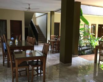 Aloha Hotel Yogyakarta - Yogyakarta - Restaurant