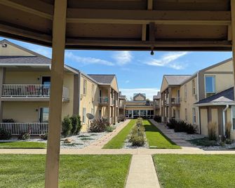 Clinton Inn And Suites - Port Clinton