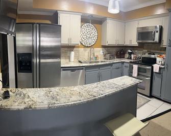 Condo in Central North Raleigh - Raleigh - Cuisine