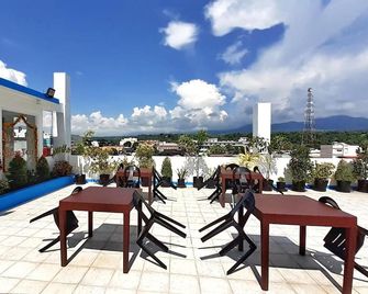 Rosetta Guest House - Ormoc - Balcon
