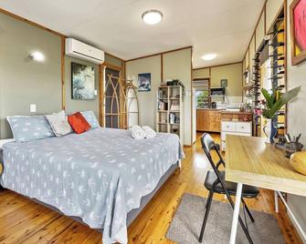 Cooroy - Bewell Eco Cottage - Garden Views - 25 mins to Noosa Heads - - Cooroy