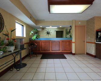 Americas Best Value Inn North Capital - Raleigh - Lobby