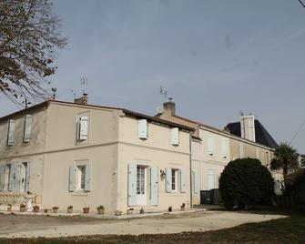 Gîte du Château - Allas-Bocage - Edificio