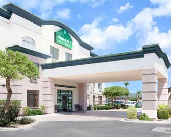 Wingate by Wyndham Yuma - יומה - בניין