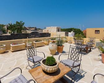 Spot Hotel - Rhodes - Balcony