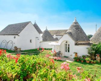 Masseria Pozzo Tre Pile - Martina Franca - Edificio