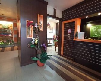 Maya Hotel - Lahad Datu - Recepción